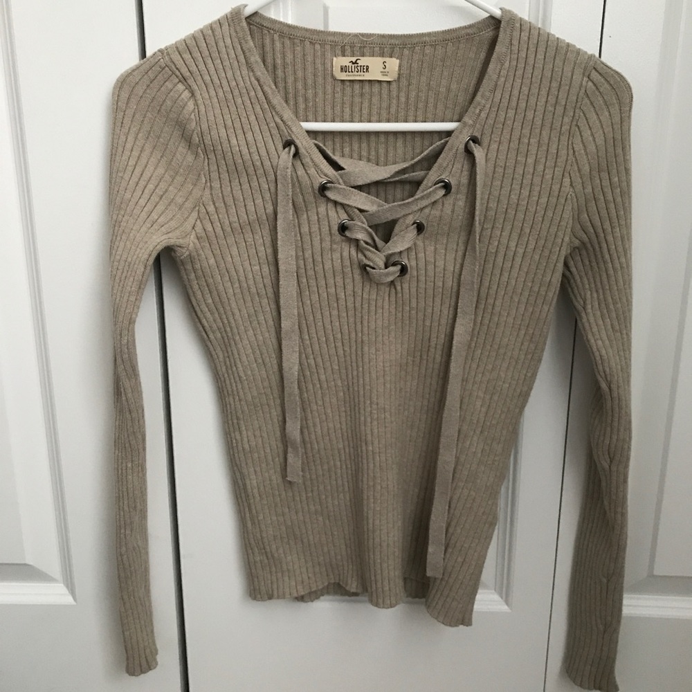 Hollister tie up ribbed sweater